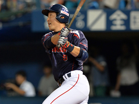 連敗ストップ! 飯原選手が代打で同点アーチ!