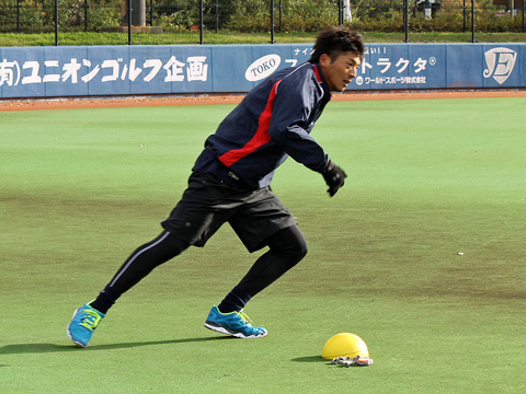 寒さも疲れも吹き飛ばせ! 西浦選手が存在感