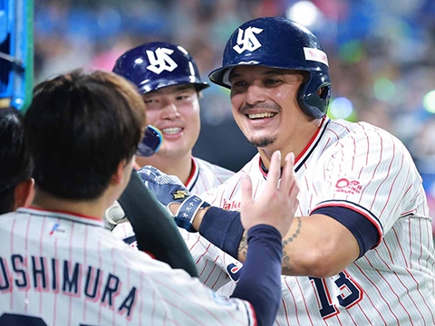 オスナ選手が勝ち越しとなる13号満塁ホームラン！
