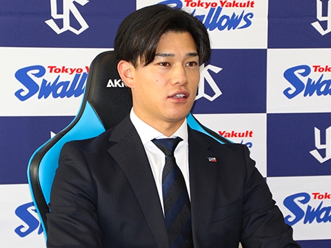 高橋投手「神宮のマウンドに立ち続けたい」