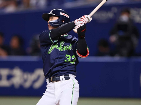内山選手が2安打2打点とマルチ安打の活躍