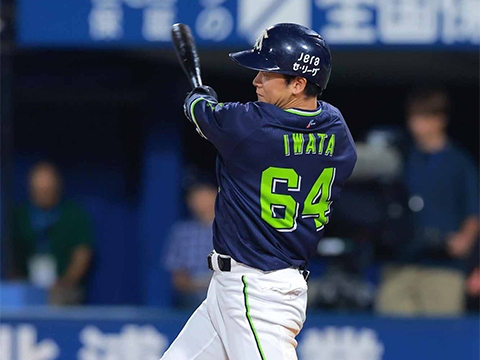 岩田選手が猛打賞を記録