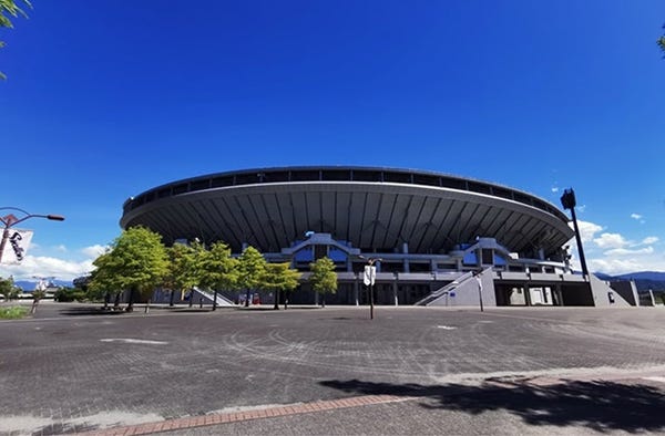 松山・坊っちゃんスタジアム