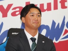 山下投手