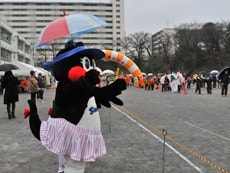 競技が始まると、参加者たちの応援です