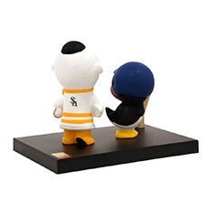 つば九郎×ふうさん博多人形」の販売について | ニュース | 東京
