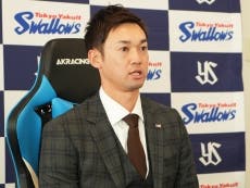 石山泰稚投手