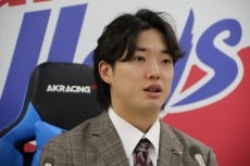 長岡秀樹選手