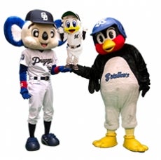 「つばさんぽ番外編」としてつば九郎が「つば九郎・ドアラ with マーくん 2017 ニューイヤーディナーショー」に登場します！