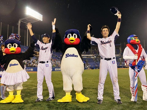 つばみも一本締めに参加