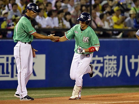 追い上げる18号2ラン