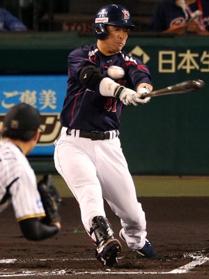 甘いボール逃さず