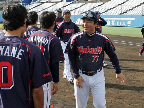 キャンプ打ち上げ! 真中監督は「100点」と笑み