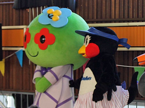 オープニングにて