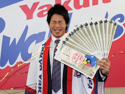 クラッカーが…