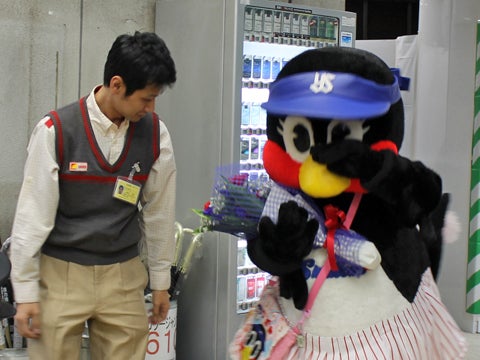 サプライズに涙