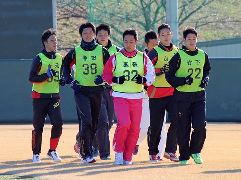 新人合同自主トレがスタート!