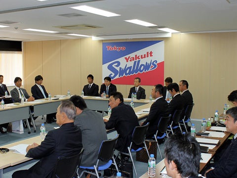 由規投手、児山投手らが一軍キャンプ!