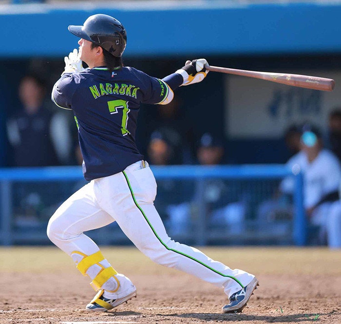 https://www-static.yakult-swallows.co.jp/upload/photo/202603/1772957923_651de1f49d158895e393.jpg?auto=avif,webp&quality=90