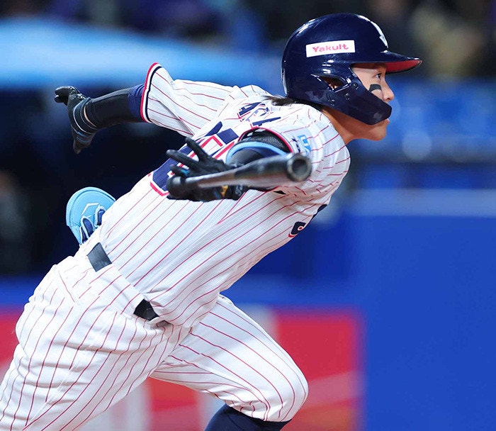 https://www-static.yakult-swallows.co.jp/upload/photo/202604/1775219716_be3d4429d0f0514ff347.jpg?auto=avif,webp&quality=90