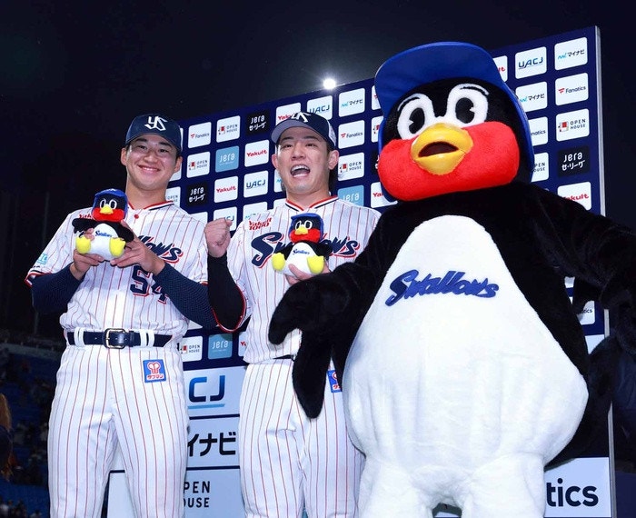 https://www-static.yakult-swallows.co.jp/upload/photo/202604/1775296949_bf715559133d3b45da6e.jpg?auto=avif,webp&quality=90