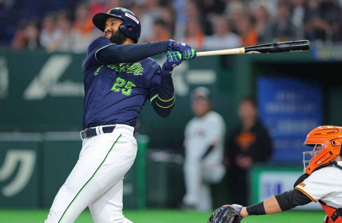 https://www-static.yakult-swallows.co.jp/upload/photo/202604/1775905015_9788c474925187ffce2b.jpg?auto=avif,webp&quality=90