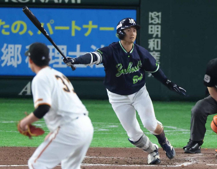 https://www-static.yakult-swallows.co.jp/upload/photo/202604/1775910462_ef50e3a93b5d30606b0f.jpg?auto=avif,webp&quality=90