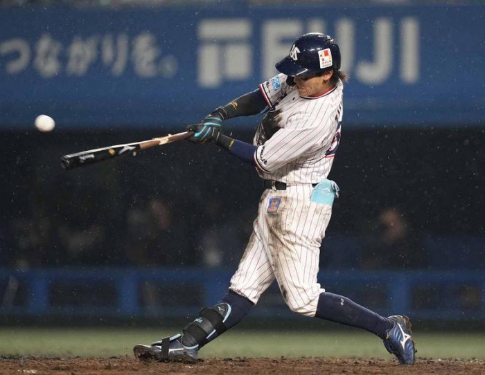 https://www-static.yakult-swallows.co.jp/upload/photo/202604/1776168676_e687a89b22c2d2b457ae.jpg?auto=avif,webp&quality=90