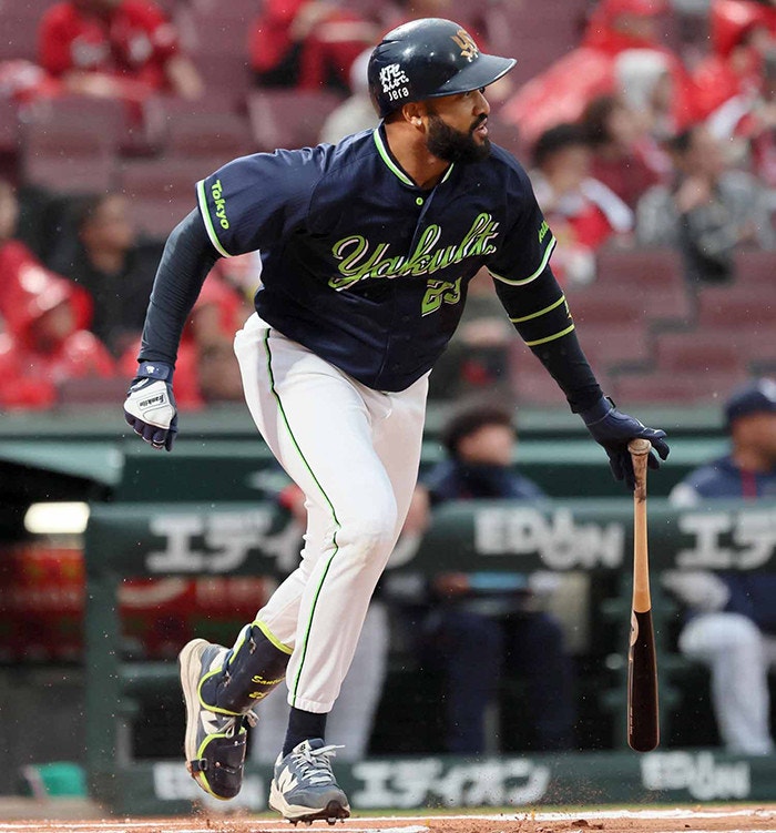 https://www-static.yakult-swallows.co.jp/upload/photo/202604/1776854846_d9cc472386d856f5abeb.jpg?auto=avif,webp&quality=90