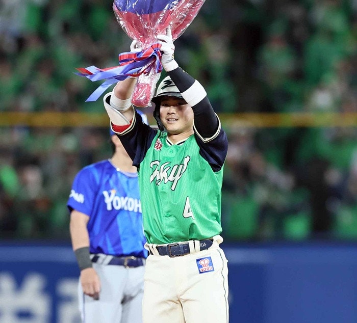 https://www-static.yakult-swallows.co.jp/upload/photo/202605/1777641771_35c08360f12cf31c5161.jpg?auto=avif,webp&quality=90