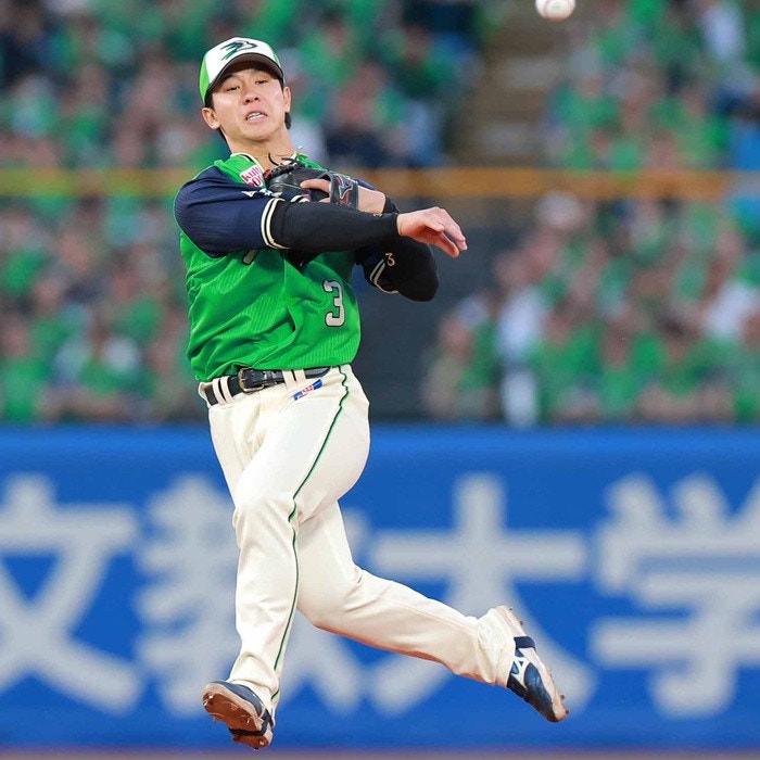 https://www-static.yakult-swallows.co.jp/upload/photo/202605/1777721989_d203862ce13a1a53d0a4.jpg?auto=avif,webp&quality=90