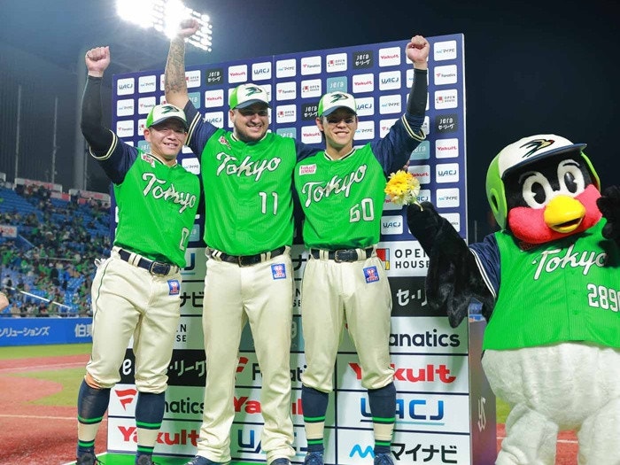 https://www-static.yakult-swallows.co.jp/upload/photo/202605/1777730580_e6ce976984bb9b11f378.jpg?auto=avif,webp&quality=90