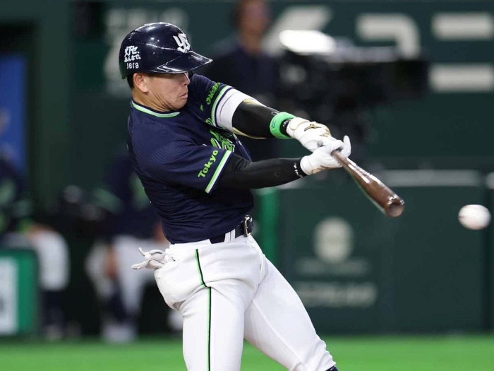 https://www-static.yakult-swallows.co.jp/upload/photo/202605/1777895943_c4b6f25c9d2623d2392e.jpg?auto=avif,webp&quality=90