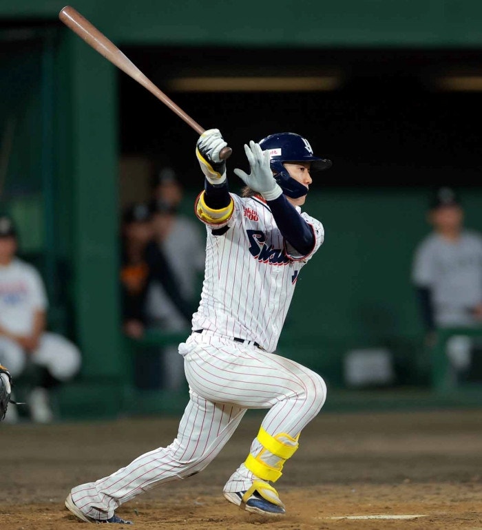 https://www-static.yakult-swallows.co.jp/upload/photo/202605/1779187864_6e4cf1cef0df720f3f2f.jpg?auto=avif,webp&quality=90