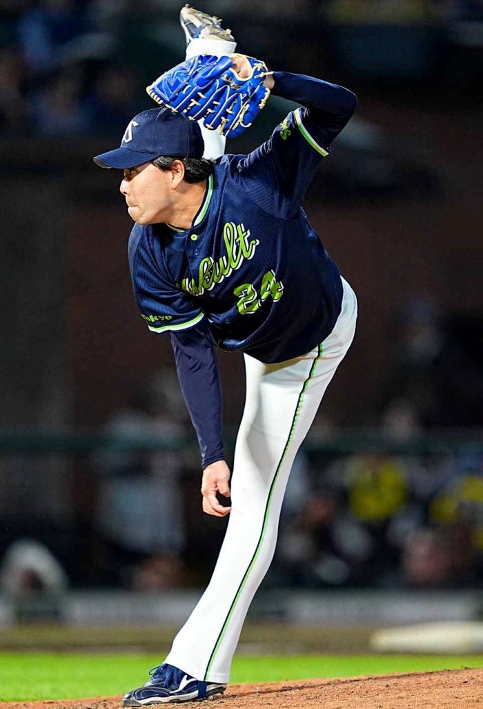 https://www-static.yakult-swallows.co.jp/upload/photo/202605/1780058115_fd5be8646ed0ea27e202.jpg?auto=avif,webp&quality=90