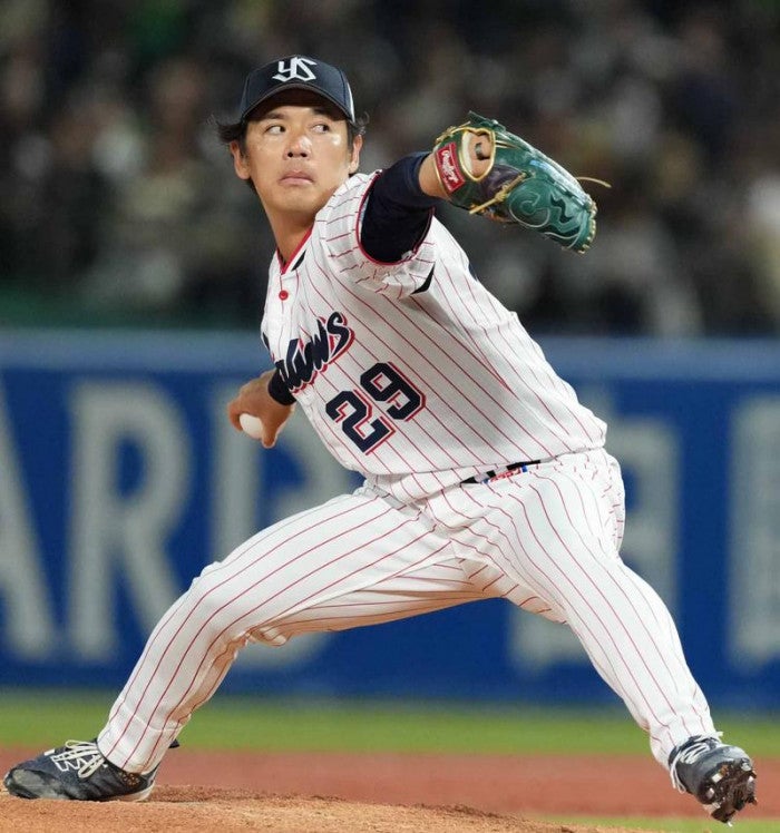 小川 泰弘 | 選手・チーム | 東京ヤクルトスワローズ