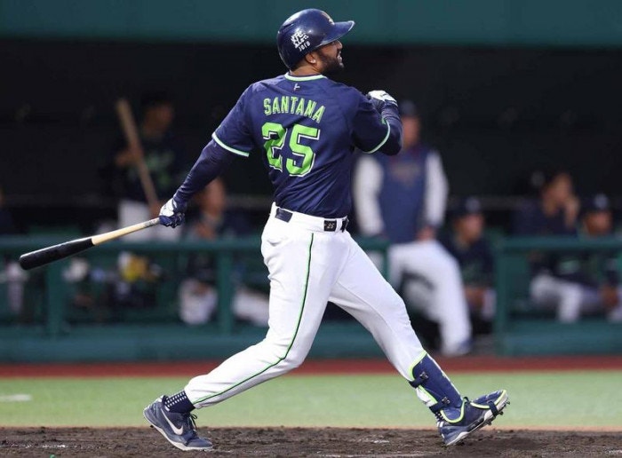 https://www-static.yakult-swallows.co.jp/upload/photo/202607/1782909548_b64227842c5db98a6ab8.jpg?auto=avif,webp&quality=90