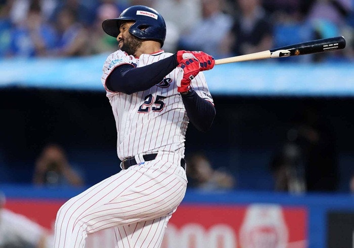 https://www-static.yakult-swallows.co.jp/upload/photo/202607/1783085025_38c2a245f6f03392938d.jpg?auto=avif,webp&quality=90