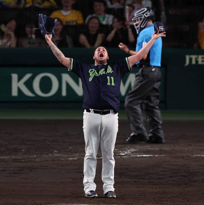 https://www-static.yakult-swallows.co.jp/upload/photo/202607/1783689773_f8b8c700625bb4498b3a.jpg?auto=avif,webp&quality=90