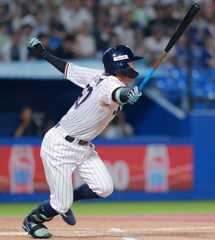 https://www-static.yakult-swallows.co.jp/upload/photo/202607/1784633519_8f1e77d56d86401145b3.jpg?auto=avif,webp&quality=90