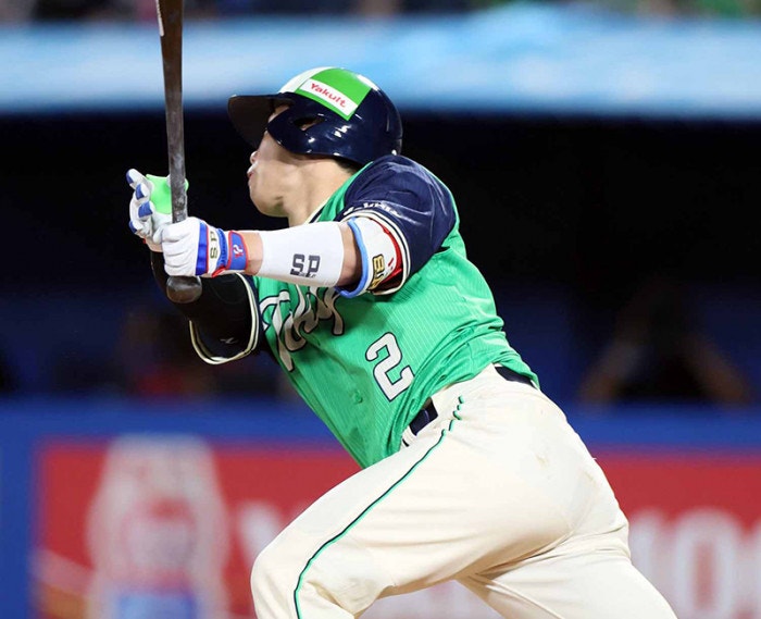 https://www-static.yakult-swallows.co.jp/upload/photo/202607/1785071958_662eea179b8215c869ac.jpg?auto=avif,webp&quality=90