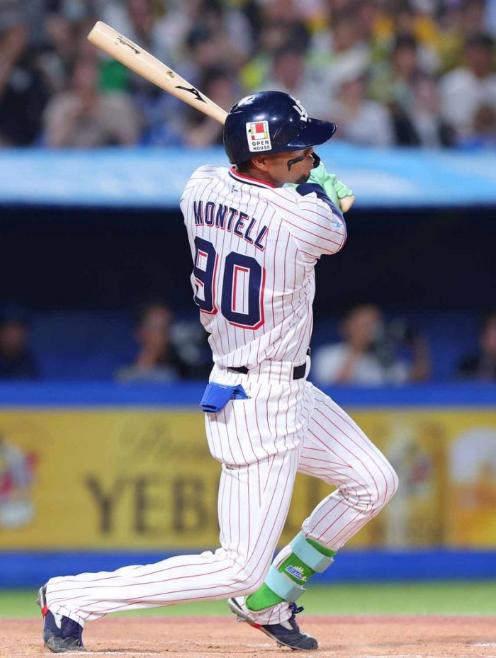 https://www-static.yakult-swallows.co.jp/upload/photo/202607/1785503914_7352a02c55a088a3f361.jpg?auto=avif,webp&quality=90