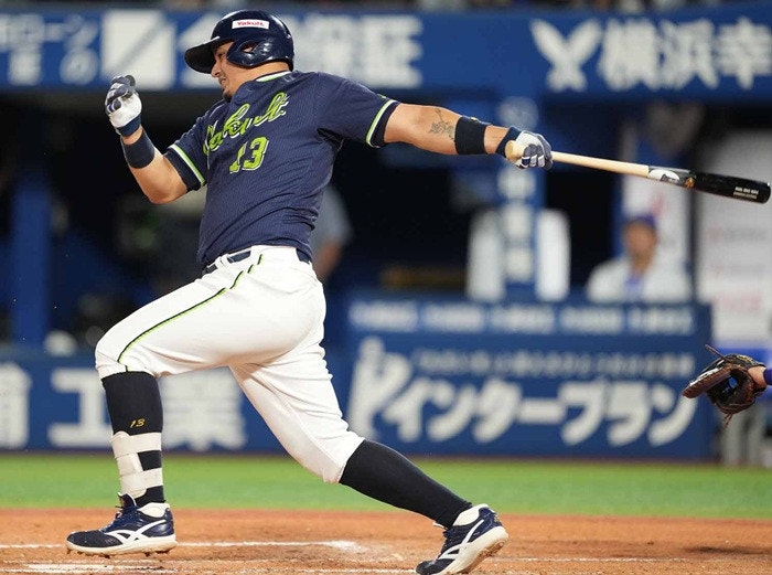 https://www-static.yakult-swallows.co.jp/upload/photo/202609/1789735736_903e29905bd7109a5a44.jpg?auto=avif,webp&quality=90