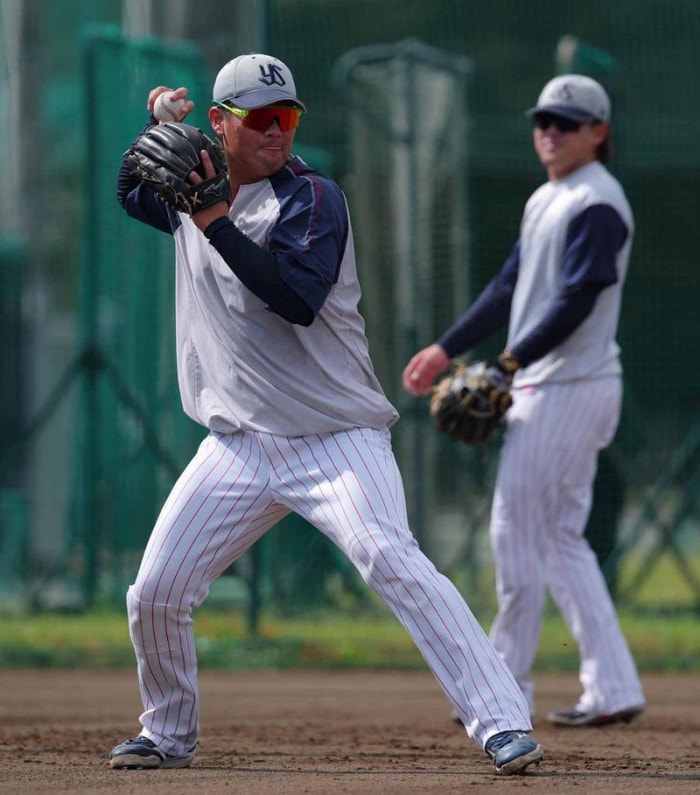 https://www-static.yakult-swallows.co.jp/upload/photo/202610/1792050298_a0038c3c48d961475b90.jpg?auto=avif,webp&quality=90