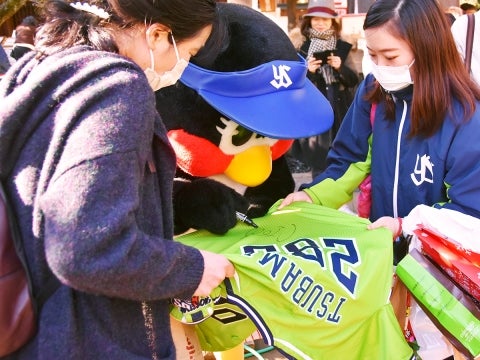 ファンの方と交流