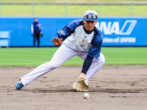 https://www-static.yakult-swallows.co.jp/upload/photo/archive/n-02ee2af9656fee2ade4880d4f81ba944.jpg?auto=avif,webp&quality=90