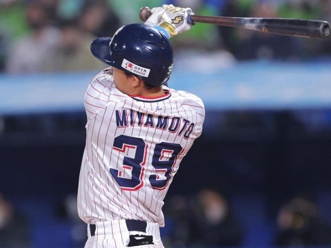 宮本選手が1号ソロ含む、猛打賞の活躍