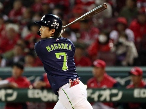 長岡選手がタイムリー含む猛打賞