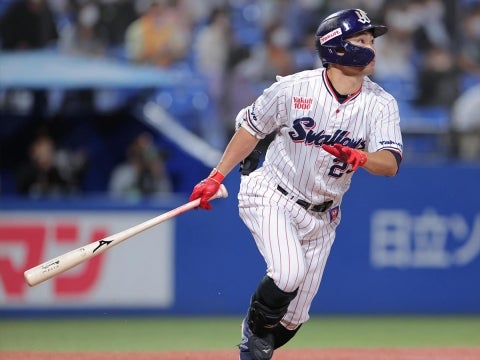 青木選手が9号ソロ！