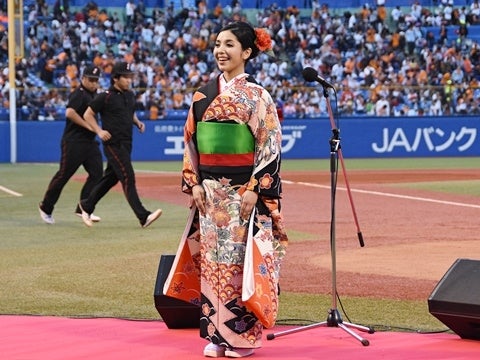 スタンドを魅了